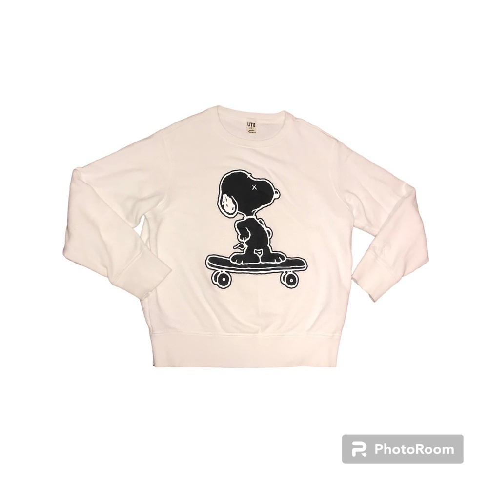 Kaws x Peanuts x Uniqlo Snoopy White Crewneck Sweatshirt Kids Size 150